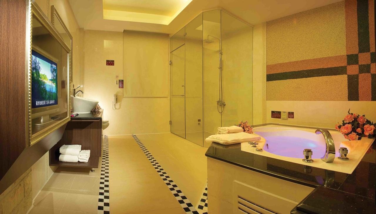 Spring Breeze Boutique Motel Гаосюн Екстер'єр фото