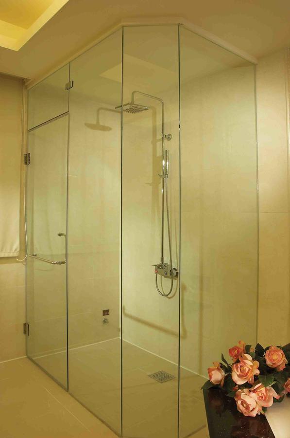 Spring Breeze Boutique Motel Гаосюн Екстер'єр фото